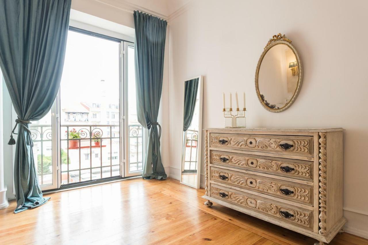 6 Clouds Apartment Lisbon Exterior photo