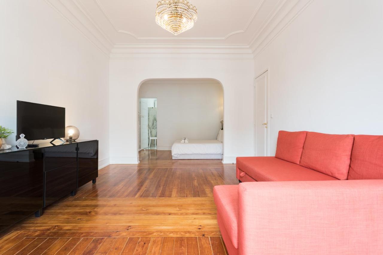 6 Clouds Apartment Lisbon Exterior photo